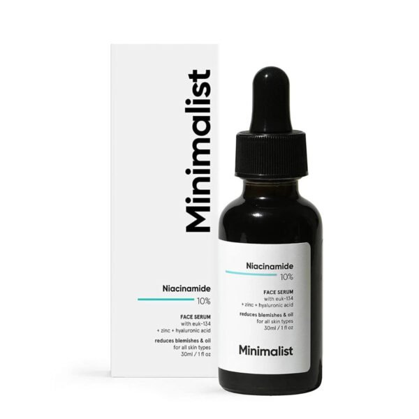Minimalist 10% Niacinamide Face Serum 30ml bottle on white background